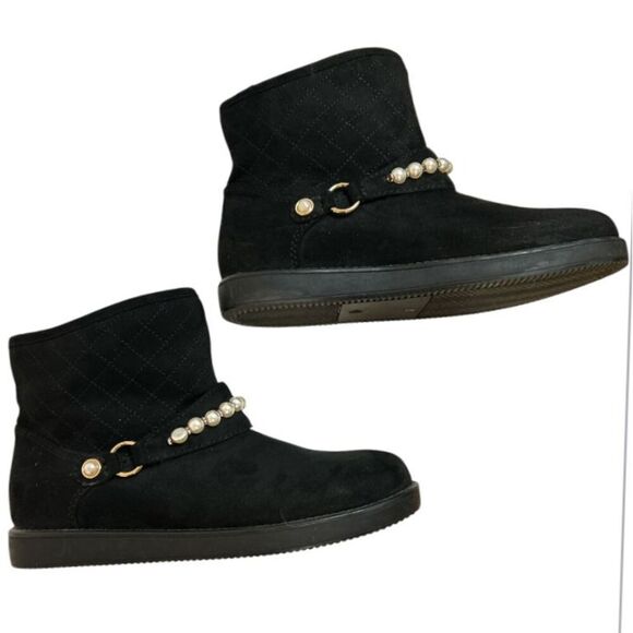 Faux Suede Ankle Boots Pearl Embellished Quilted Black‎ Winter Shoes, size 8.5M. - Picture 3 of 7